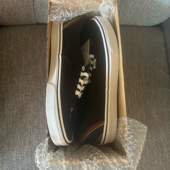 NEW Vans Womens Authentic Pride Rainbow Black Low Top Lace Up Sneaker Shoes 13 - Picture 8 of 10